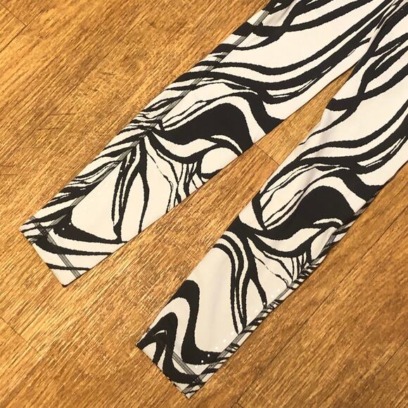 Lululemon Swift Speed High-Rise Tight 28” Spin Off Jacquard Vapor Graphite Grey - Picture 6 of 13